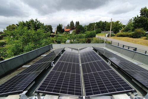 Solarstromanlage auf Garage in Zwickau